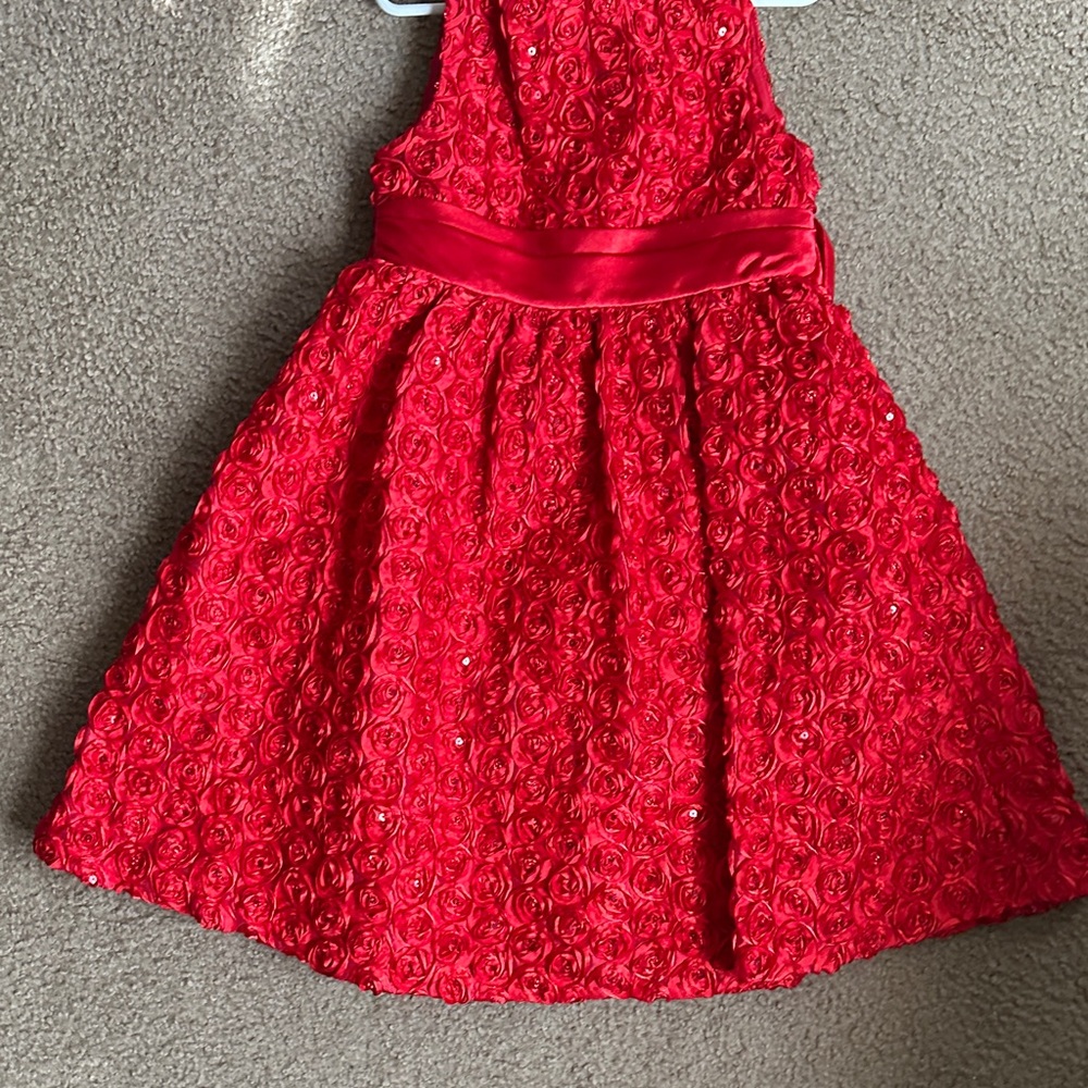 Elegant Red Floral Dress